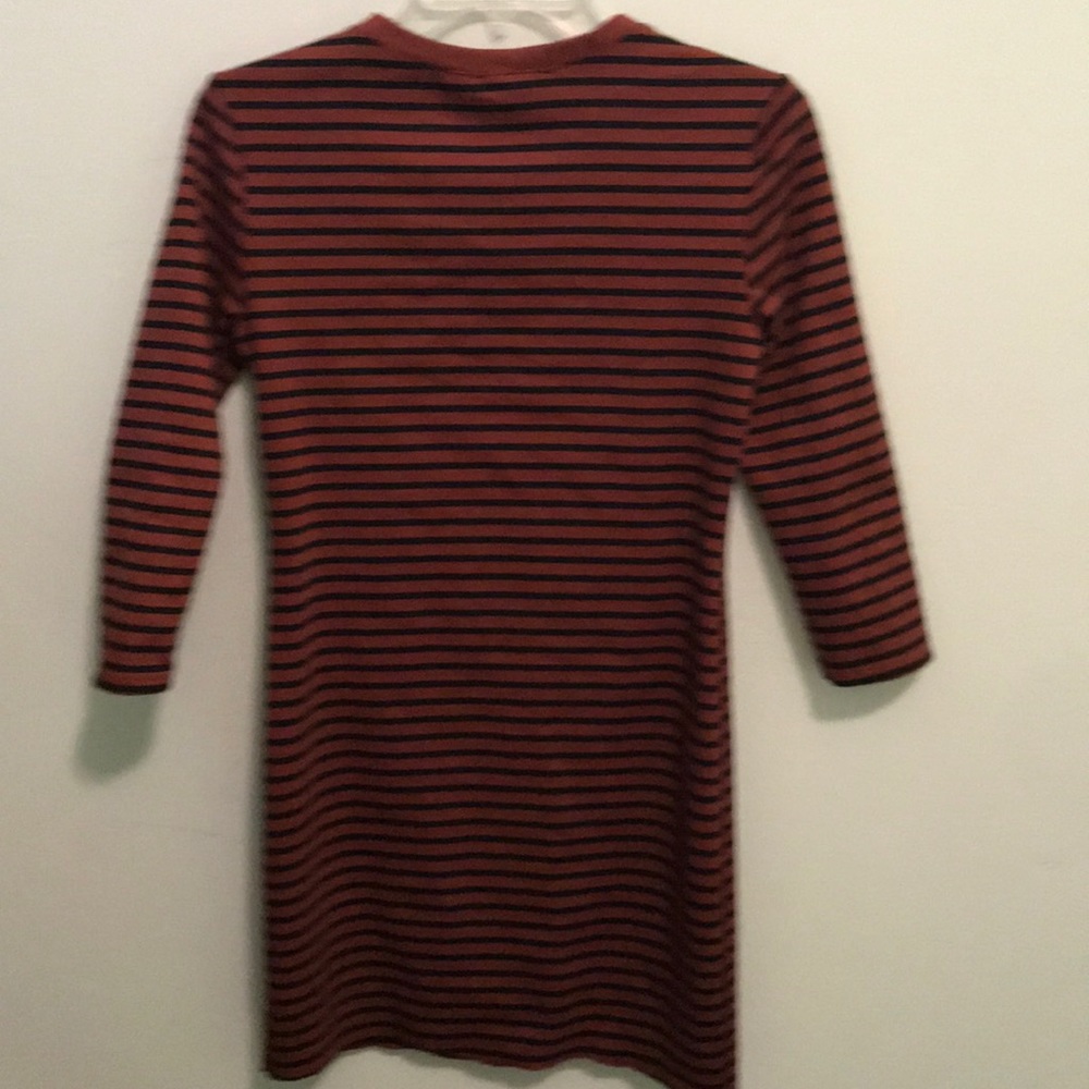 Forever 21 Striped mini dress, very 60’s mod style - Picture 4 of 5